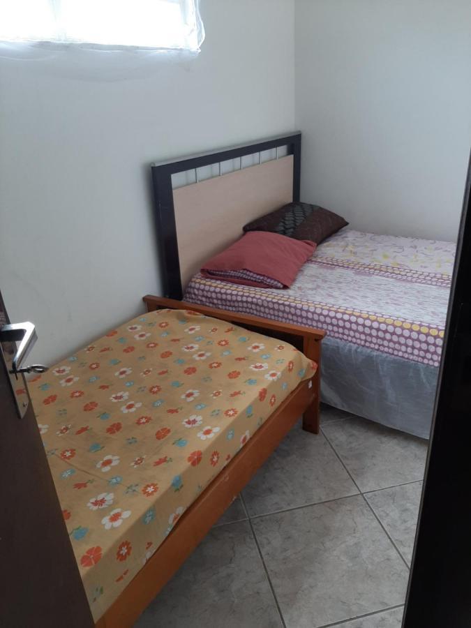 Sobrado Em Matinhos Pr Vila Exterior foto